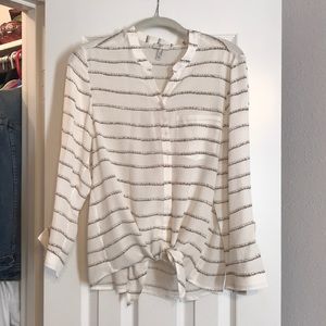Joie Naughtical tie front Blouse Small